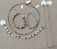 collection color bijoux fantaisie en acier inoxydable, argent rhodié ou plaqué or